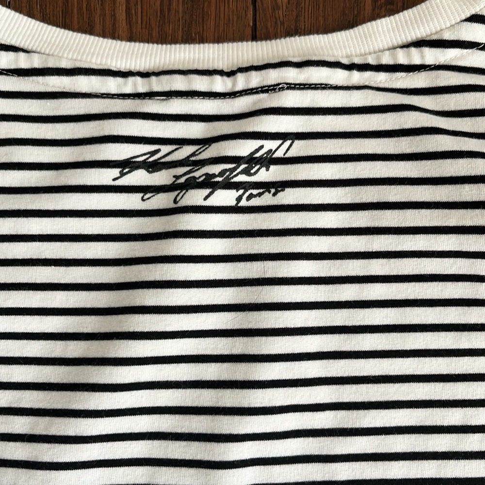 Karl Legerfeld Sweatshirt - Picture 7 of 10